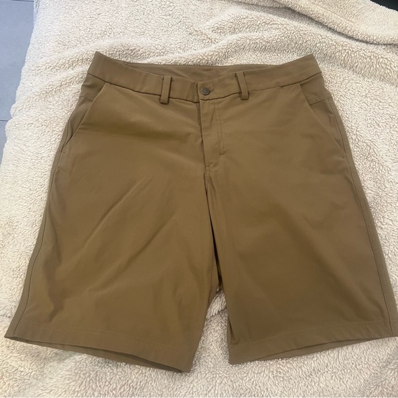 Commission Classic-Fit Short 9" Warpstreme - Picture 1 of 6